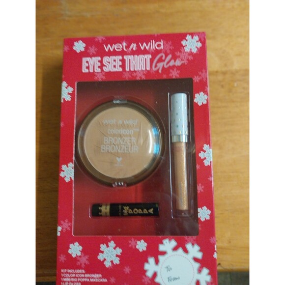 Wet n Wild Eye See That Glow Holiday Gift Set Includes Bronzer Mascara Lip Gloss - Picture 1 of 2